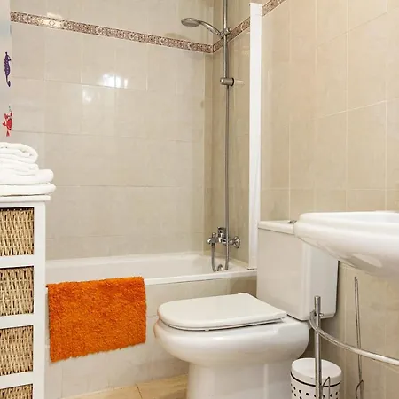 Excelente 2-Bed Apartment In Denia Near The Beach Apartment *